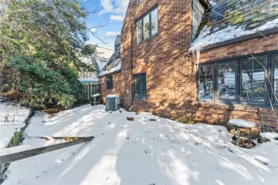 326 Orchard Dr, Pittsburgh, PA 15228 - Photo 31