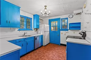 326 Orchard Dr, Pittsburgh, PA 15228 - Photo 13