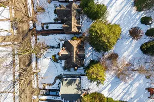 326 Orchard Dr, Pittsburgh, PA 15228 - Photo 37