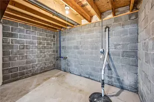 2086 American Way, Hermitage, PA 16148 - Photo 37