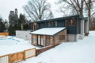 203 N Grandview Dr, Pittsburgh, PA 15215 - Photo 3