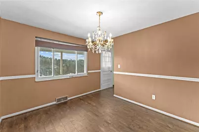 1251 Blue Jay Dr, Scott Township, PA 15243 - Photo 7