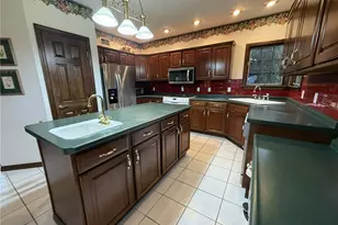 361 N Saratoga Dr, South Union Township, PA 15401 - Photo 15