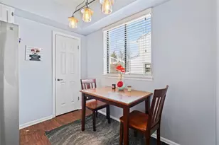 1557 Pinehurst, Pittsburgh, PA 15241 - Photo 7