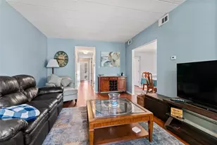 1557 Pinehurst, Pittsburgh, PA 15241 - Photo 3