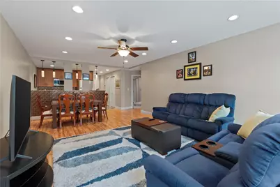 112 Washington Place #6D, Downtown Pgh, PA 15219 - Photo 7