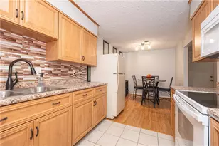 300 Gilkeson Rd, Pittsburgh, PA 15228 - Photo 5