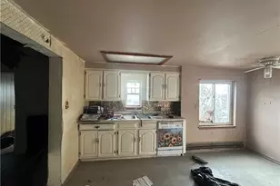 305 W 9th Ave, Tarentum, PA 15084 - Photo 17