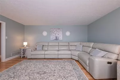 602 Hemlock, Findlay Township, PA 15108 - Photo 17