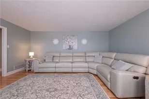 602 Hemlock, Findlay Township, PA 15108 - Photo 17