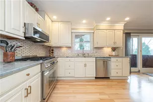 602 Hemlock, Findlay Township, PA 15108 - Photo 7