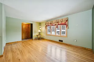 1718 Diane Merle, North Huntingdon, PA 15642 - Photo 11