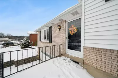 1718 Diane Merle, North Huntingdon, PA 15642 - Photo 7