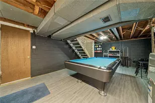 208 Crescent Garden Dr, Pittsburgh, PA 15235 - Photo 33