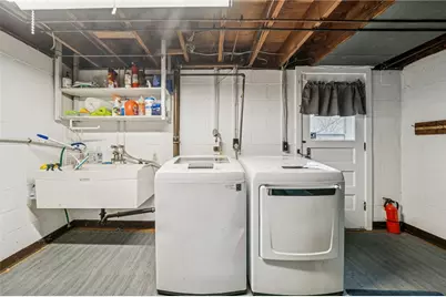 208 Crescent Garden Dr, Pittsburgh, PA 15235 - Photo 33