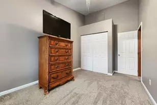 330 Brohios Dr, Center Township, PA 15061 - Photo 27