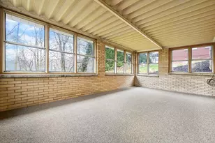 357 Christine Dr, Aliquippa, PA 15001 - Photo 27