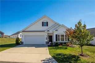 152 Liberty Blvd, Cecil, PA 15317 - Photo 1