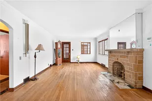 746 McNeilly Rd, Pittsburgh, PA 15226 - Photo 9