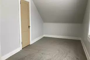 36 Lincoln Ave, Irwin, PA 15642 - Photo 13