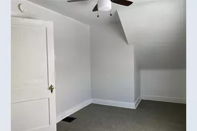 36 Lincoln Ave, Irwin, PA 15642 - Photo 17