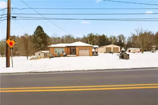 2398 Centennial Dr, Windber, PA 15963 - Photo 5