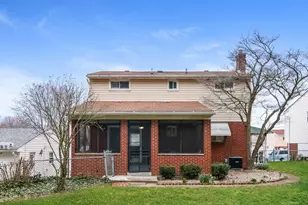 1025 Catherine Dr, Conway, PA 15027 - Photo 15