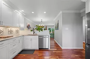 1606 Stone Mansion Dr, Pittsburgh, PA 15143 - Photo 9