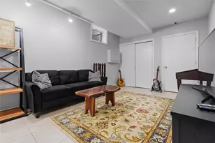 1606 Stone Mansion Dr, Pittsburgh, PA 15143 - Photo 37