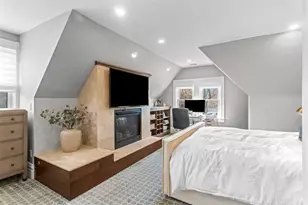 719 College St, Pittsburgh, PA 15232 - Photo 29