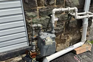 934 Wood St, Derry Township, PA 15650 - Photo 9