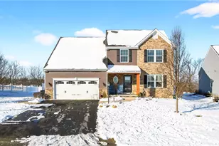 452 Fox Ridge Dr, North Strabane, PA 15317 - Photo 3