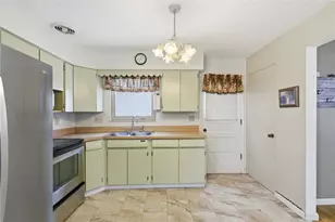 2021 Mount Pisgah Rd, Pittsburgh, PA 15205 - Photo 9