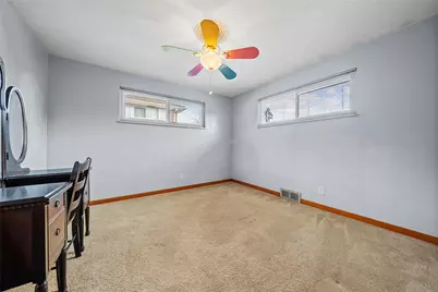 836 Division St, West Mifflin, PA 15122 - Photo 13