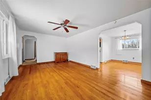 836 Division St, West Mifflin, PA 15122 - Photo 5