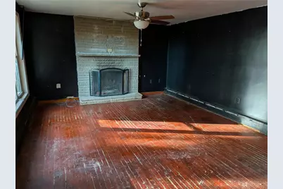 338 Moon Clinton Rd, Moon/Crescent Twp, PA 15108 - Photo 5