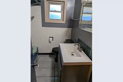 338 Moon Clinton Rd, Moon/Crescent Twp, PA 15108 - Photo 7