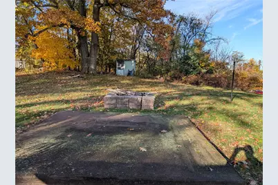 338 Moon Clinton Rd, Moon/Crescent Twp, PA 15108 - Photo 13