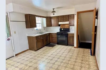 455 Adrian Sherrett Rd, Washington Township, PA 16210 - Photo 5