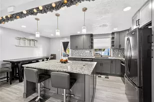 101 Cranbrooke Dr, Findlay Township, PA 15108 - Photo 7