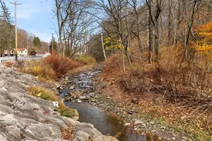 1076 Saxonburg Blvd, Pittsburgh, PA 15116 - Photo 11