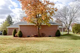 40 Coates Ln, White Township, PA 15701 - Photo 9