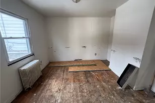 203 E 17th Ave, Homestead, PA 15120 - Photo 3