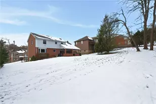 571 Cedar Glenn Dr, North Huntingdon, PA 15642 - Photo 47