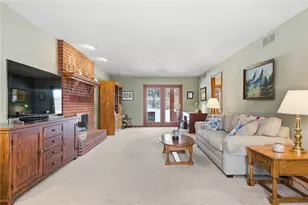 571 Cedar Glenn Dr, North Huntingdon, PA 15642 - Photo 15