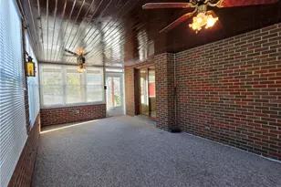 11 Franconia Dr, Hempfield Township, PA 15601 - Photo 23