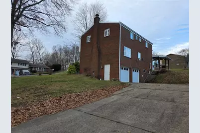 11 Franconia Dr, Hempfield Township, PA 15601 - Photo 7