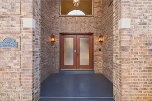 2155 S Villa Dr, Hampton, PA 15044 - Photo 3