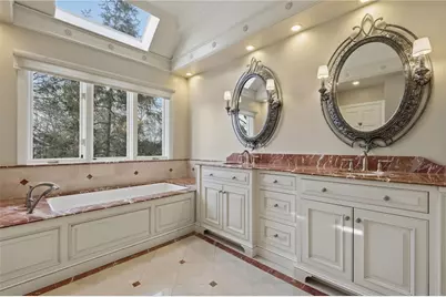 2155 S Villa Dr, Hampton, PA 15044 - Photo 29