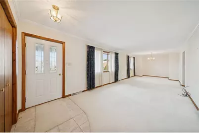 805 James Way, Mt Pleasant Boro, PA 15666 - Photo 3